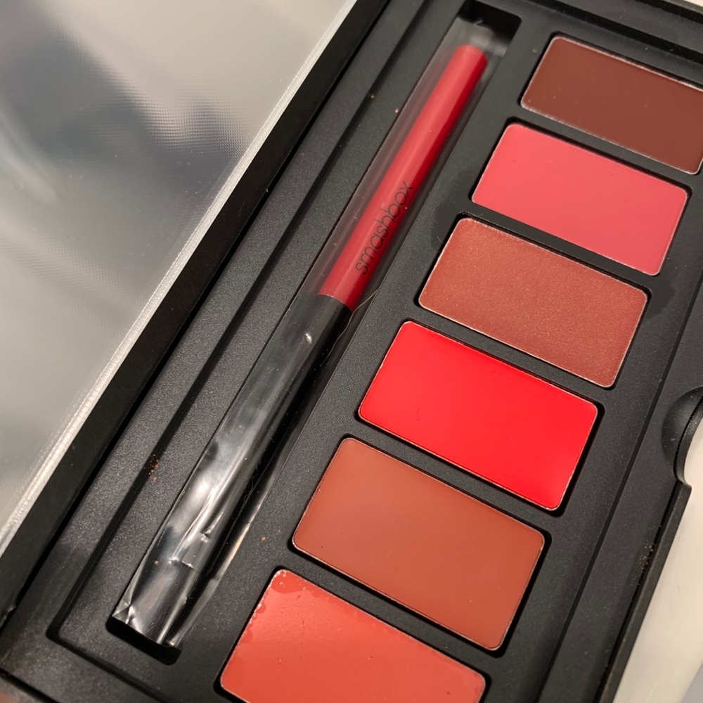 Brand new Smashbox Lip Palette